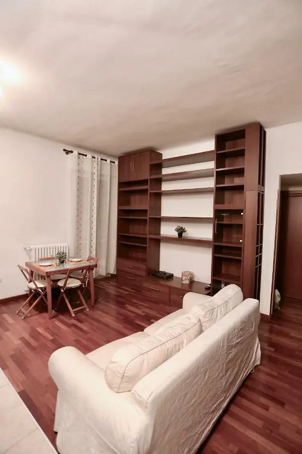 B&B Apartman Sesto San Giovanni Apartment